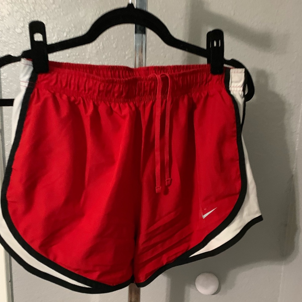 Nike dry tempo shorts
